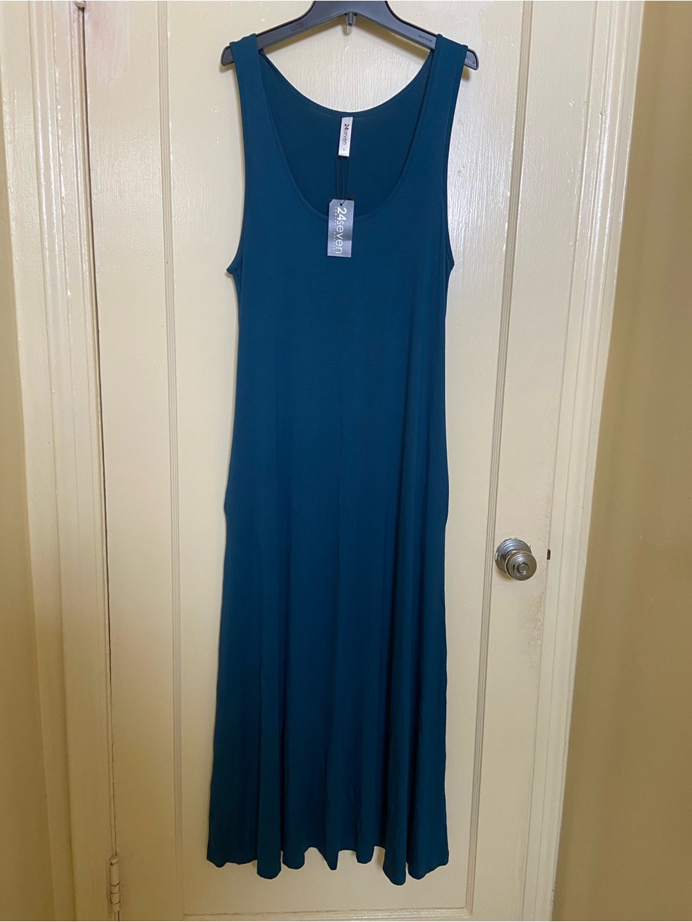 Teal Scoop Neck Maxi Dress